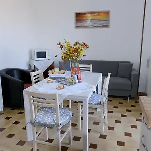 Casa Santa Rita / Locazione Turistica Sicilia / Affittacamere Santa Domenica Vittoria